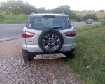 Motociclista e passageira ficam feridos em acidente na BR-352, em Pará de Minas
