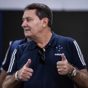 Com Tite entendendo ainda seu novo clube, Cruzeiro joga a vida neste começo de ano.