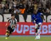 Cruzeiro é goleado pelo Botafogo e tem a pior estreia na história dos pontos corridos do Brasileirão