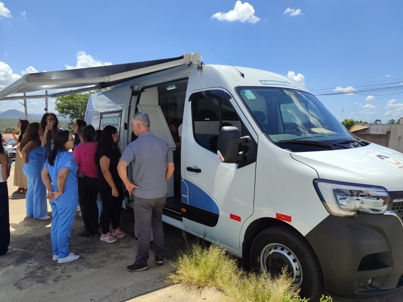 Farmácia Móvel vai passar por 17 bairros de Divinópolis em fevereiro; veja cronograma
