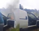 Caminhonete pega fogo após pane na MG-050, em Divinópolis