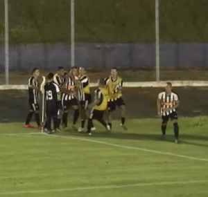 Divinopolitano Caio marca golaço na Copinha, mas Athletic é eliminado nos pênaltis