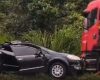 Casal é vítima de acidente na BR-494, em Divinópolis; homem foi socorrido em estado grave
