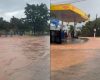 Chuva forte causa alagamentos em Nova Serrana