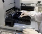 Janeiro Roxo: Governo de Minas fortalece combate à hanseníase com testes moleculares inéditos na rede pública