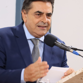 Deputado demonstra preocupação sobre o reflexo em aposentadorias e aplicações financeiras