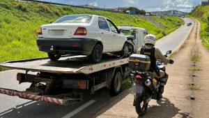 PM apreende carro usado em duplo homicídio e prende suspeito em Nova Serrana