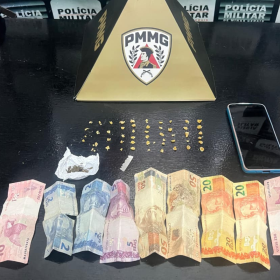 PM apreende adolescente com 45 pedras de crack e maconha em Pará de Minas