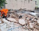 Idoso morre após casa desabar durante demolição no bairro LP Pereira, em Divinópolis