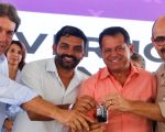 Estado entrega dez micro-ônibus para o transporte de pacientes nos vales do Jequitinhonha e Mucuri