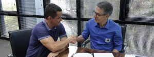 Governador sanciona lei que permite doa&ccedil;&atilde;o do Hospital Regional de Divin&oacute;polis e d&aacute; mais um passo para entrega hist&oacute;rica