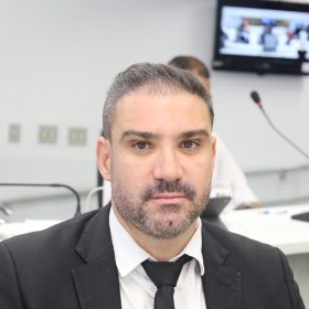 Flávio Marra coloca nome à disposição do PRD para disputa à Câmara Federal