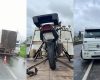 Acidente entre dois caminhões e uma moto deixa homem ferido na MG-050, em Divinópolis