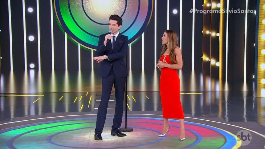 Cantor de Divin&oacute;polis participa do 'Programa Silvio Santos com Patr&iacute;cia Abravanel'