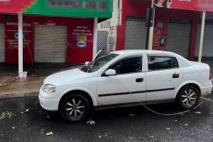 Cemig d&aacute; orienta&ccedil;&otilde;es de seguran&ccedil;a para casos de fio partido sobre carros