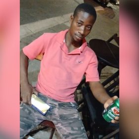 Kenson Cherestan est&aacute; desaparecido em Divin&oacute;polis e fam&iacute;lia pede ajuda