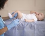Vacina contra bronquiolite será aplicada em bebês prematuros e com comorbidades em Divinópolis