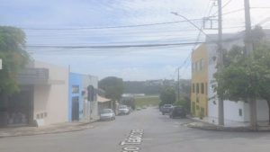 Vítima de agressão, mulher puxa volante para escapar da morte em Divinópolis; marido é preso
