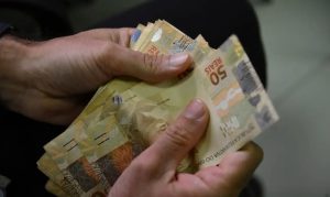 Consulta ao Abono Salarial estar&aacute; dispon&iacute;vel a partir de amanh&atilde;