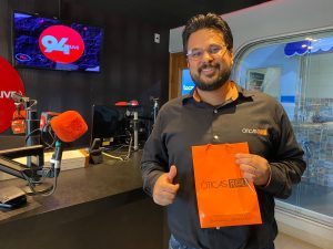 Na Óticas Raiz você compra as lentes e ganha a armação de graça
