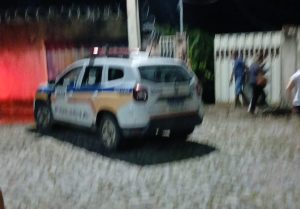 Vídeo: PM prende suspeitos de matar de jovem no São Luiz; mulher seria mandante