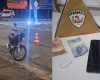 Blitz da PM recupera moto furtada e prende dois homens em Carmo do Cajuru