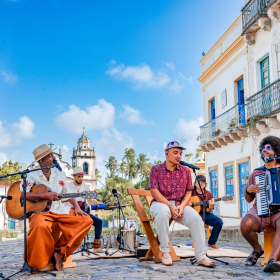 Dominguinho esgota ingressos para show em BH com João Gomes, Mestrinho e Jota.pê
