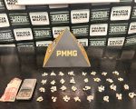 Pará de Minas: Adolescente é apreendido com 159 pedras de crack enterradas em quintal