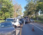 Acidente com sete veículos na MG-050 deixa 12 feridos entre Divinópolis e Itaúna