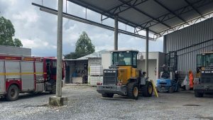 Trabalhador fica ferido ap&oacute;s ser prensado por empilhadeira durante manuten&ccedil;&atilde;o na BR-354, em Formiga
