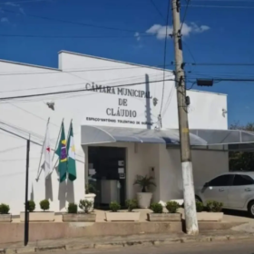 Confusão envolvendo vereador e proprietário de jornal gera tensão em Cláudio