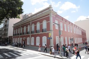 Secretaria de Educa&ccedil;&atilde;o prioriza acolhimento emocional no retorno &agrave;s aulas para os 36 mil estudantes da Zona da Mata
