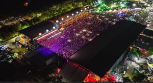 Ap&oacute;s divulgar atra&ccedil;&otilde;es em seus respectivos dias de apresenta&ccedil;&atilde;o, Divinaexpo 2026 libera venda de ingressos individuais