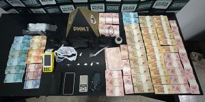PM fecha casa de prostituição e apreende drogas em Pará de Minas