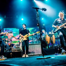 Saiba tudo sobre a apresenta&ccedil;&atilde;o do Dire Straits &ndash; The Legacy em Divin&oacute;polis