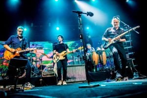 Saiba tudo sobre a apresenta&ccedil;&atilde;o do Dire Straits &ndash; The Legacy em Divin&oacute;polis