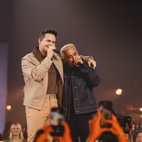 Matheus & Kauan anunciam nova data para a gravação do Astral em BH