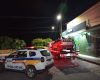 Som alto, bebida e arma falsa: homem é preso por perturbação do sossego em Divinópolis