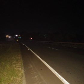 Pedestre fica ferida após atropelamento na MG-050, em Divinópolis