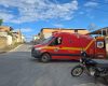 Motociclista fica ferida após desviar de gato e sofrer queda de moto em Formiga-MG