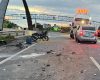 Nova Serrana: Carro na contramão provoca sequência de acidentes na BR-262 e deixa motociclista em estado grave