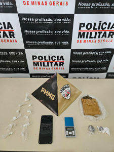 Homem é preso por tráfico de drogas em Santo Antônio do Monte