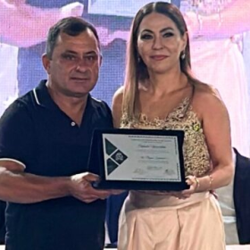Elis Regina Guimarães é homenageada por impacto na saúde do Centro-Oeste de Minas