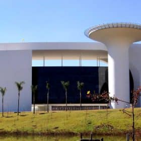 Governo de Minas anuncia reajuste salarial de 5,4% para servidores; projeto &eacute; enviado &agrave; Assembleia