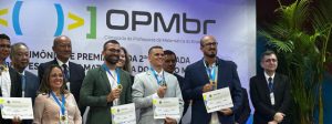 Tr&ecirc;s representantes&nbsp;de Minas recebem medalha de ouro na Olimp&iacute;ada de Professores de Matem&aacute;tica do Ensino M&eacute;dio no Brasil&nbsp;