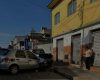 Motorista passa mal e colide com veículo estacionado em Pará de Minas