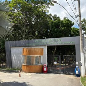 Frequentador cobra melhorias na iluminação e manutenção do Parque da Ilha em Divinópolis
