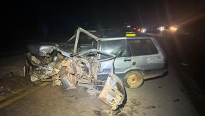 Batida de frente deixa sete feridos na MG-260, em Cl&aacute;udio