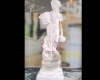 Estátua vandalizada em sorveteria já foi reformada e empresa calcula prejuízo