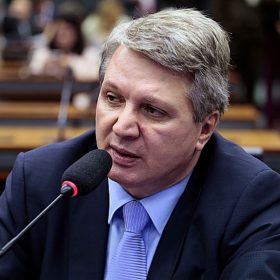 Avante cogita Jaime Martins para disputar o governo, diz jornalista